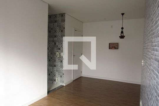 Sala de apartamento à venda com 2 quartos, 48m² em Novo Osasco, Osasco