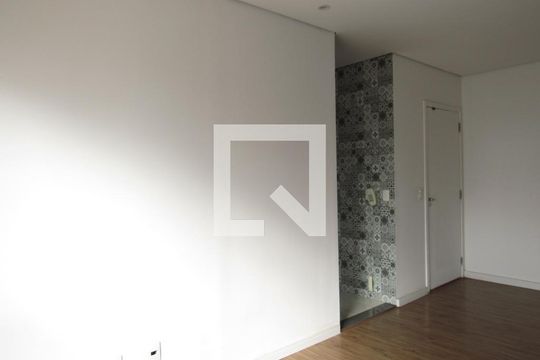 Sala de apartamento à venda com 2 quartos, 48m² em Novo Osasco, Osasco