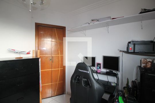 Quarto 1   de apartamento para alugar com 2 quartos, 47m² em Cangaiba, São Paulo