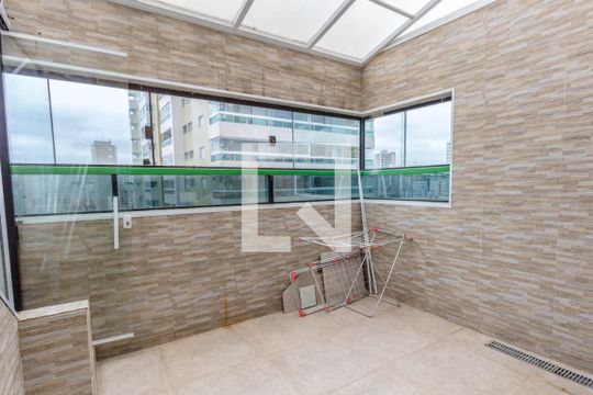 Quintal de apartamento para alugar com 3 quartos, 210m² em Canto do Forte, Praia Grande