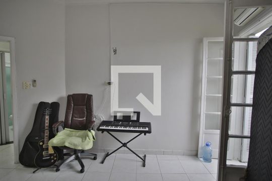 Quarto 1 de apartamento para alugar com 1 quarto, 63m² em José Menino, Santos
