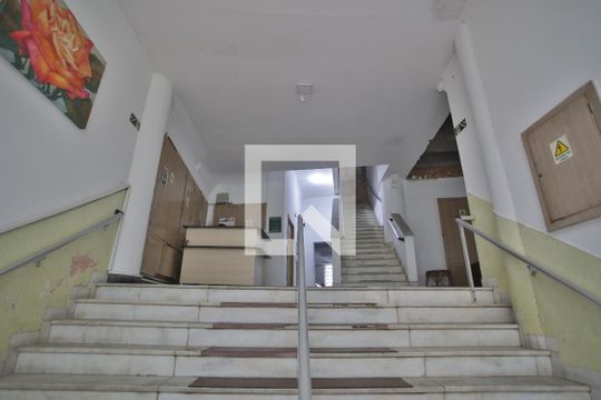 Área Comum - Hall de Entrada de apartamento para alugar com 1 quarto, 63m² em José Menino, Santos