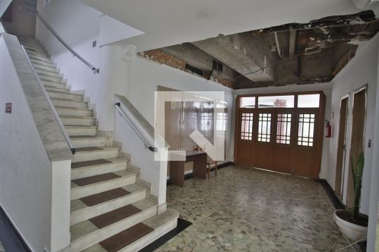 Área Comum - Hall de Entrada de apartamento para alugar com 1 quarto, 63m² em José Menino, Santos