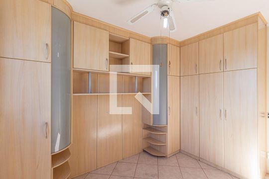 Quarto 2 de apartamento para alugar com 2 quartos, 67m² em Piratininga, Osasco