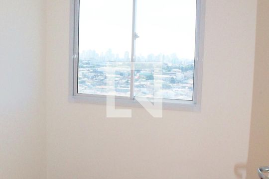 Quarto 1 de apartamento para alugar com 2 quartos, 33m² em Vila Ema, São Paulo