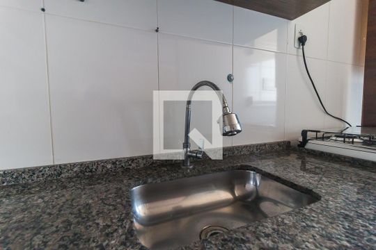 Cozinha de apartamento para alugar com 2 quartos, 58m² em Alto Ipiranga, Mogi das Cruzes