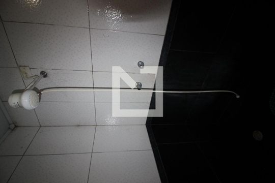Banheiro de casa à venda com 2 quartos, 122m² em Vila Invernada, São Paulo