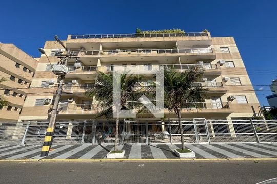 Fachada de apartamento para alugar com 1 quarto, 50m² em Jardim Ana Maria, Guarujá