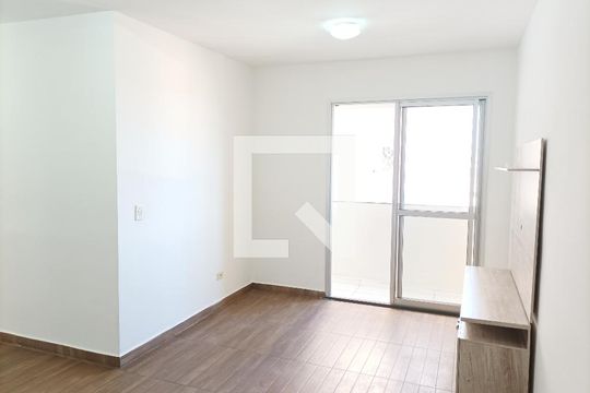 Apartamento para alugar com 3 quartos, 63m² em Vila Cunha Bueno, São Paulo