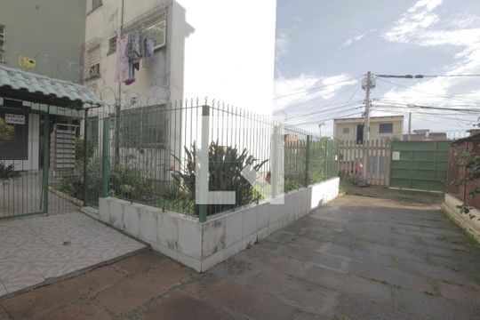 Área comum de apartamento para alugar com 2 quartos, 54m² em Rubem Berta, Porto Alegre