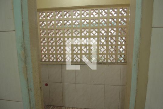 Área de Serviço de apartamento para alugar com 2 quartos, 54m² em Rubem Berta, Porto Alegre