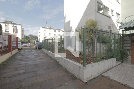 Área comum de apartamento para alugar com 2 quartos, 54m² em Rubem Berta, Porto Alegre
