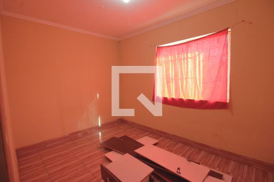 Quarto 2 de apartamento para alugar com 2 quartos, 54m² em Rubem Berta, Porto Alegre