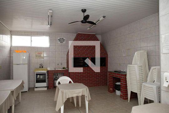 Área Comum - Salão de Festas de apartamento para alugar com 1 quarto, 50m² em Mont Serrat, Porto Alegre