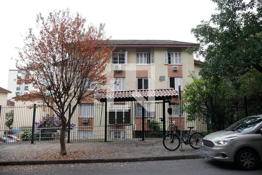 Fachada de apartamento para alugar com 1 quarto, 50m² em Mont Serrat, Porto Alegre
