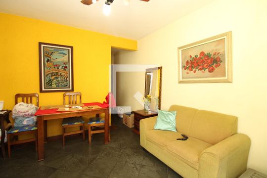 Sala de apartamento para alugar com 2 quartos, 53m² em Jacarepaguá, Rio de Janeiro