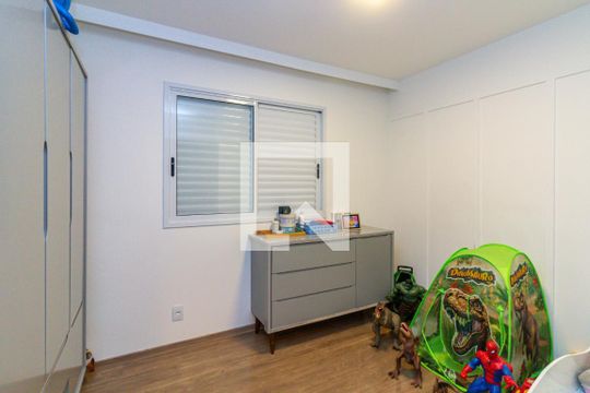 Apartamento à venda com 3 quartos, 82m² em Ipiranga, Belo Horizonte