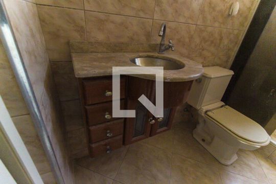 Banheiro de apartamento para alugar com 2 quartos, 75m² em Jardim Aurora (zona Leste), São Paulo