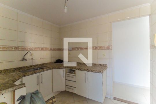 Cozinha de apartamento para alugar com 2 quartos, 75m² em Jardim Aurora (zona Leste), São Paulo