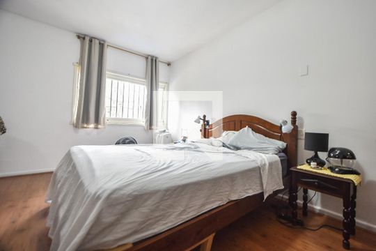 Suíte 01 de casa à venda com 3 quartos, 150m² em Campo Belo, São Paulo