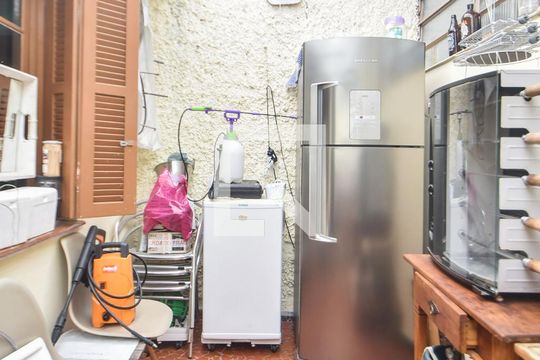 Área Externa de casa à venda com 3 quartos, 150m² em Campo Belo, São Paulo