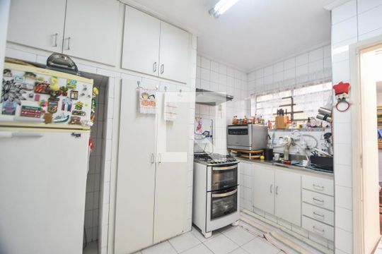 Cozinha de casa à venda com 3 quartos, 150m² em Campo Belo, São Paulo