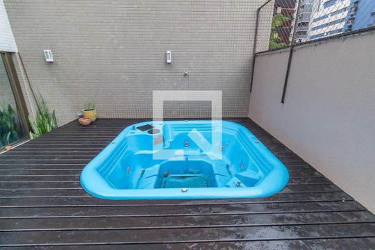 Terraço de apartamento à venda com 2 quartos, 100m² em Bela Vista, Porto Alegre