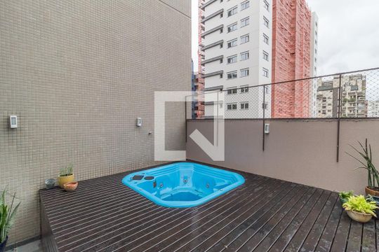 Terraço de apartamento à venda com 2 quartos, 100m² em Bela Vista, Porto Alegre
