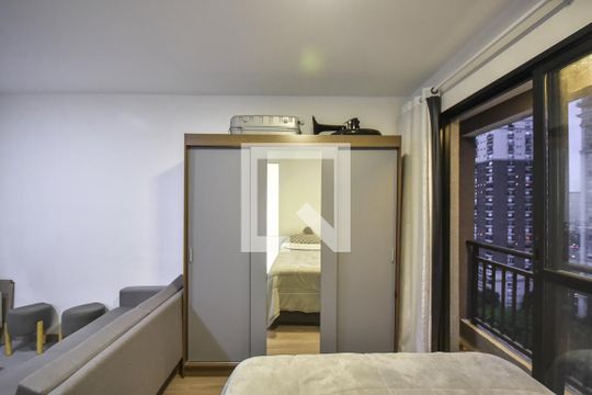 Studio de kitnet/studio à venda com 1 quarto, 26m² em Jardim Panorama, São Paulo