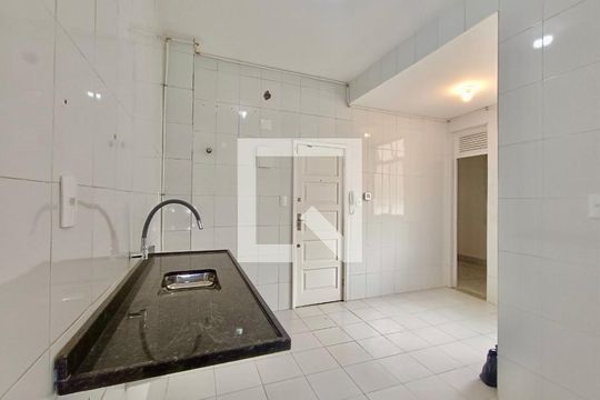 Copa / Cozinha de apartamento à venda com 3 quartos, 120m² em Copacabana, Rio de Janeiro