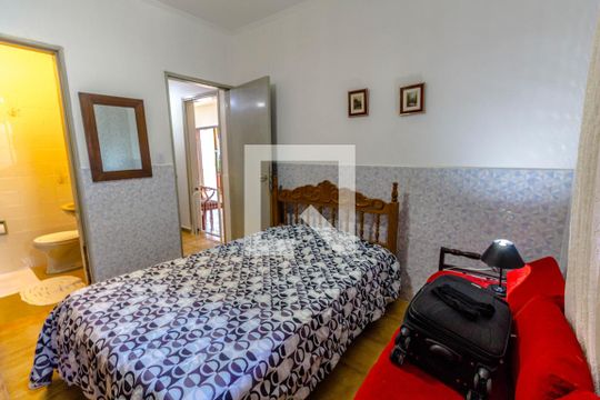 Suíte de casa para alugar com 2 quartos, 260m² em Solemar, Praia Grande