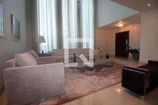sala de casa para alugar com 3 quartos, 400m² em Tucuruvi, São Paulo