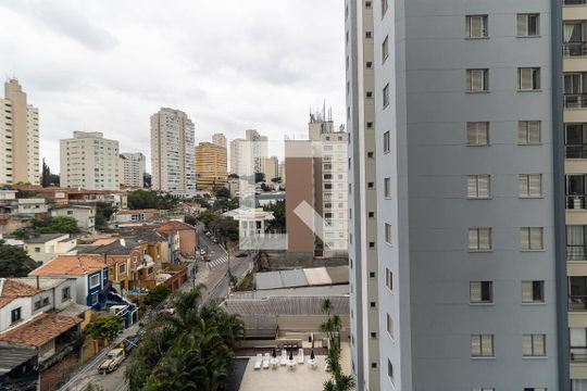 Vista da Sala de apartamento para alugar com 3 quartos, 70m² em Aclimação, São Paulo