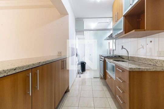 Cozinha de apartamento para alugar com 3 quartos, 70m² em Aclimação, São Paulo