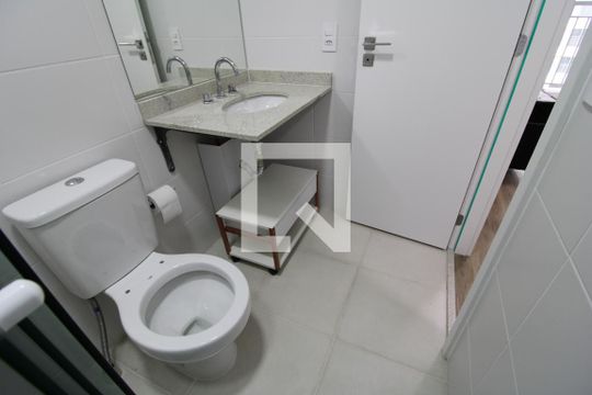 Banheiro de kitnet/studio à venda com 1 quarto, 23m² em Tucuruvi, São Paulo