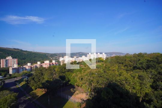 Vista de apartamento à venda com 2 quartos, 58m² em Petrópolis, Porto Alegre