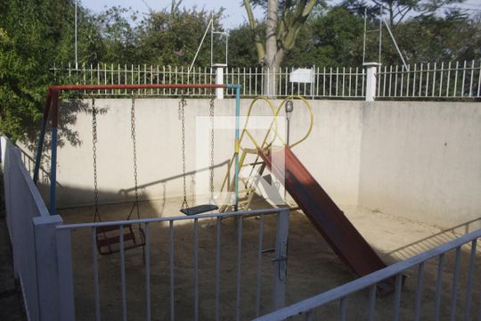 Área comum - Playground de apartamento para alugar com 2 quartos, 50m² em Barnabé, Gravataí