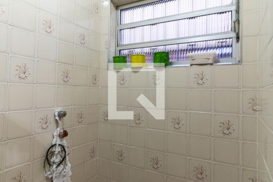 Lavabo de casa de condomínio à venda com 3 quartos, 180m² em Vila das Mercês , São Paulo