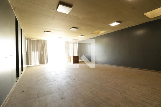 Garagem de casa à venda com 4 quartos, 320m² em Jardim, Santo André