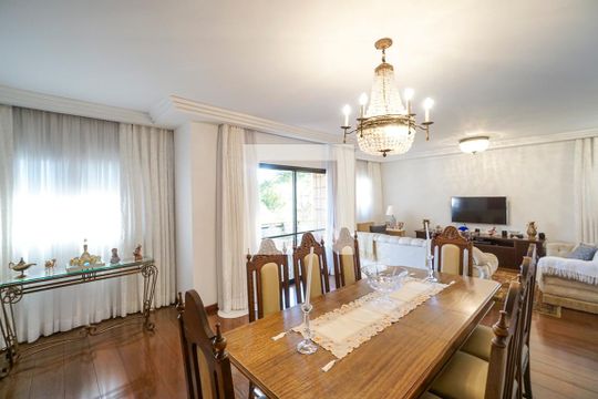 Sala de jantar de apartamento à venda com 3 quartos, 200m² em Parque São Jorge, São Paulo