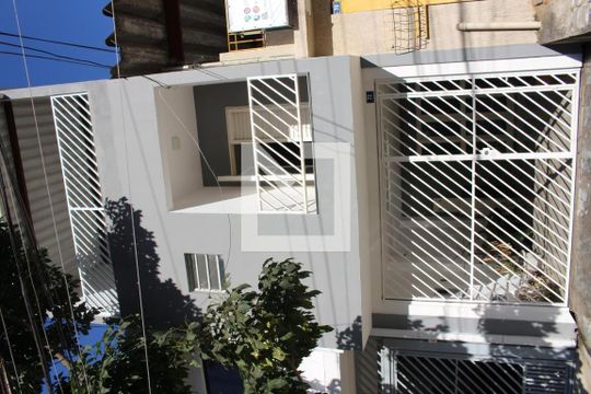 Fachada de casa à venda com 3 quartos, 298m² em Jardim Gabriela, Guarulhos