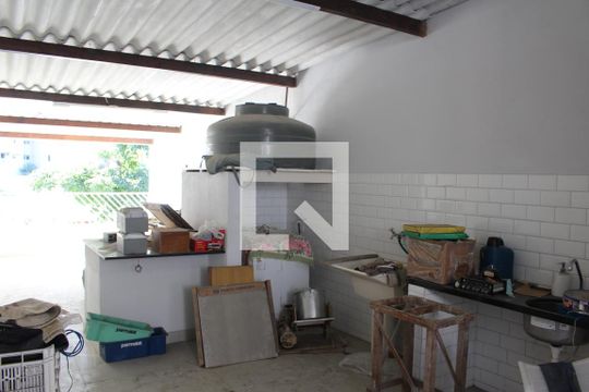 Área de Serviço de casa à venda com 3 quartos, 298m² em Jardim Gabriela, Guarulhos