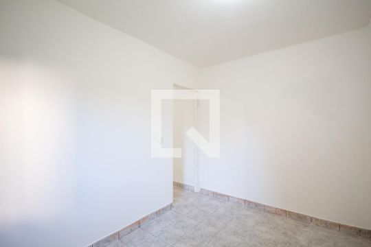 Quarto de casa para alugar com 1 quarto, 45m² em Km 18, Osasco
