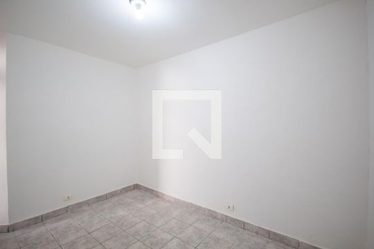 Sala de casa para alugar com 1 quarto, 45m² em Km 18, Osasco