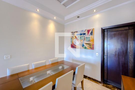 Sala de apartamento à venda com 3 quartos, 104m² em Água Rasa, São Paulo