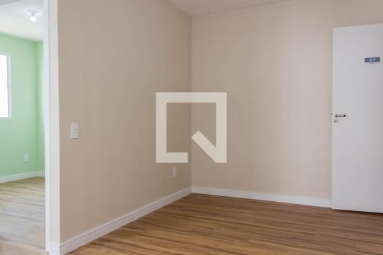Sala de apartamento à venda com 2 quartos, 45m² em Jardim São Savério, São Paulo