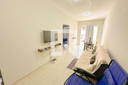 Sala de TV de apartamento para alugar com 2 quartos, 72m² em Ingleses, Florianópolis