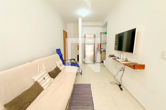 Sala de TV de apartamento para alugar com 2 quartos, 72m² em Ingleses, Florianópolis