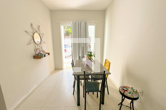 Sala de Jantar de apartamento para alugar com 2 quartos, 72m² em Ingleses, Florianópolis