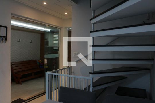 Sala  de casa de condomínio à venda com 3 quartos, 110m² em Vila Carrao, São Paulo